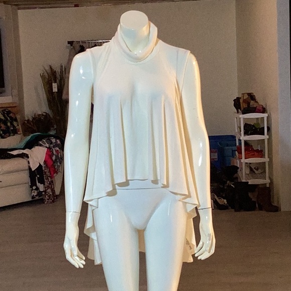 XXI Top - Picture 1 of 3